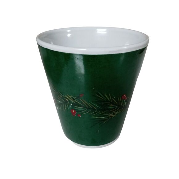 🎄 Vintage Christmas Mug ☕ Green Holly Berry Holiday Festive Cup - Picture 3 of 9